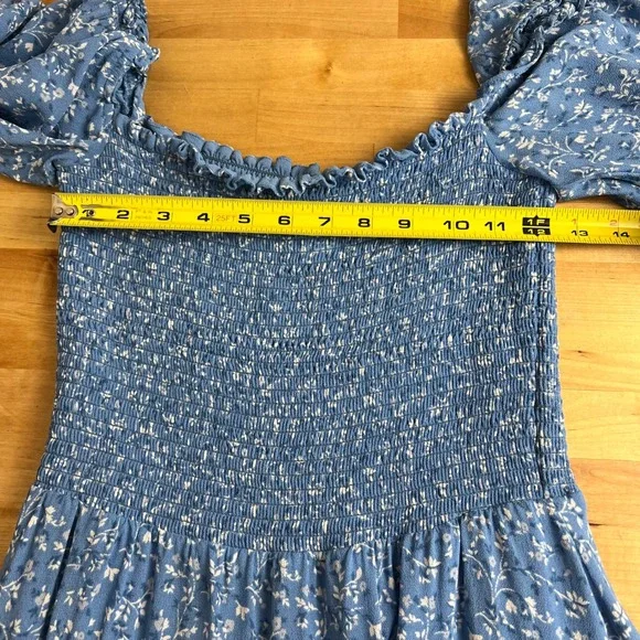 Reformation Elle Dress Blue Floral Smocked Mini Square Neck Puff Sleeve Size 8 - Picture 8 of 9